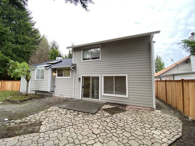 property at 1224 SW 353rd St