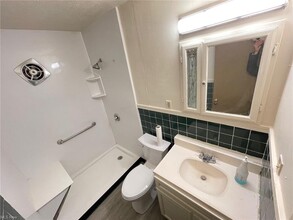12221 Sobieski Ave in Cleveland, OH - Building Photo - Building Photo