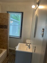 15494 Dixie in Redford, MI - Building Photo - Building Photo