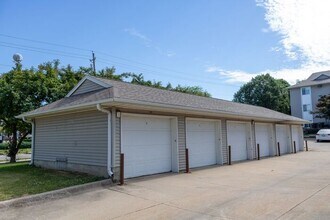 424 Peterson St in Iowa City, IA - Building Photo - Building Photo