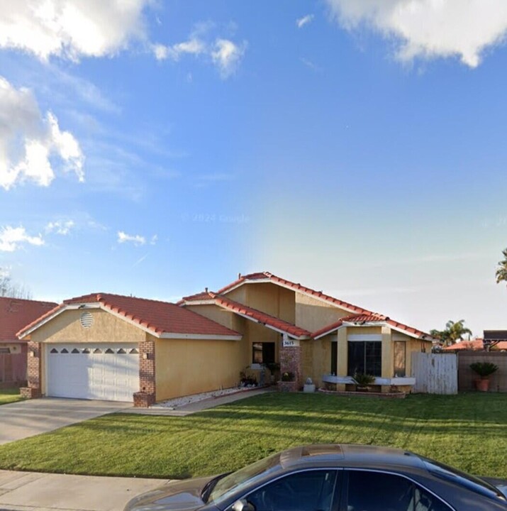 3615 Southview Ct in Palmdale, CA - Building Photo