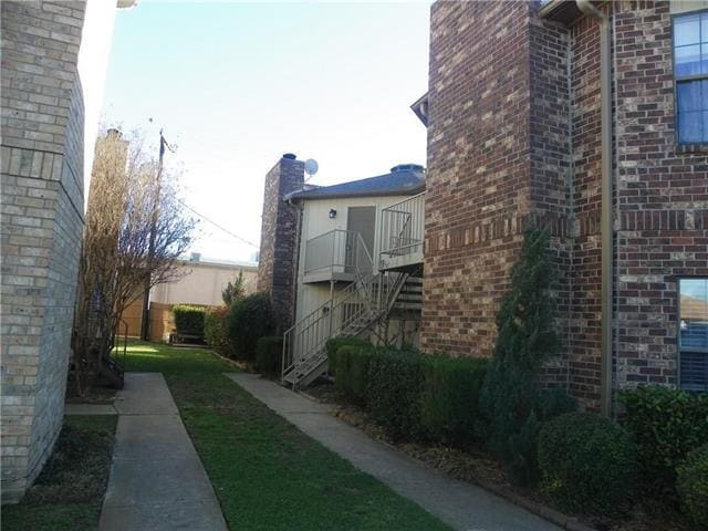 property at 732 Bluebonnet Dr