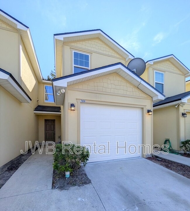 7808 Playschool Ln in Jacksonville, FL - Building Photo - Building Photo