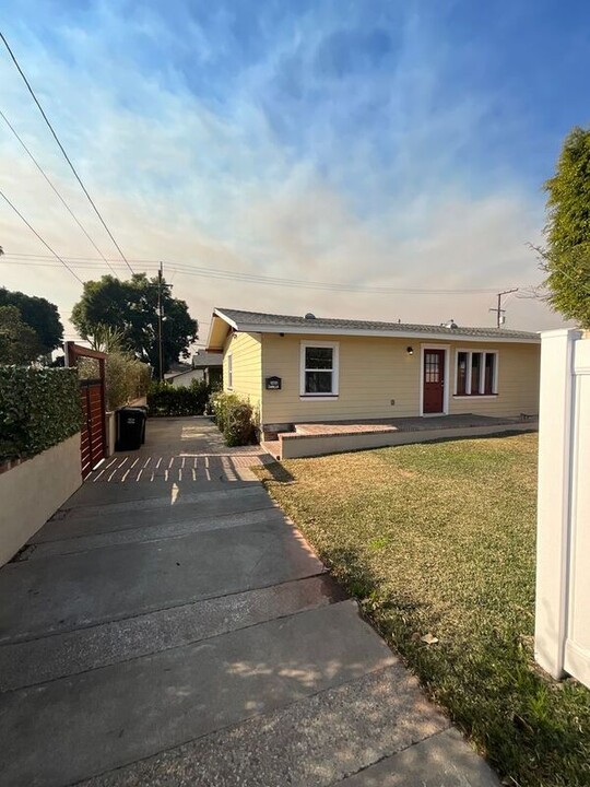 12721 Camilla St in Whittier, CA - Building Photo