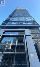 8 Cumberland St in Toronto, ON - Building Photo - Building Photo
