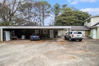 3043 Wells St in Avondale Estates, GA - Building Photo - Building Photo