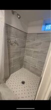2555 Avalon Pl in Columbus, OH - Building Photo - Building Photo