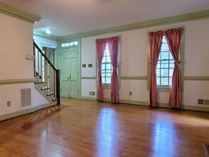 2302 Mountainbrook Dr in Richmond, VA - Building Photo - Building Photo