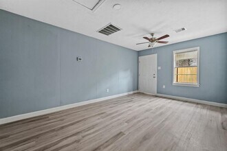 3423 Nettleton St in Houston, TX - Building Photo - Building Photo