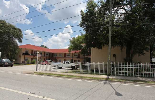 Bocan Apartments in New Port Richey, FL - Building Photo - Building Photo