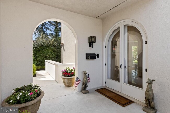 property at 4 Brettagne