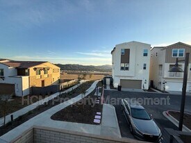 3056 Morning Glory in Rancho Mission Viejo, CA - Building Photo