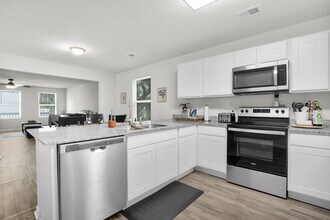 101 Palmetto Breeze Cir in Beaufort, SC - Building Photo - Building Photo