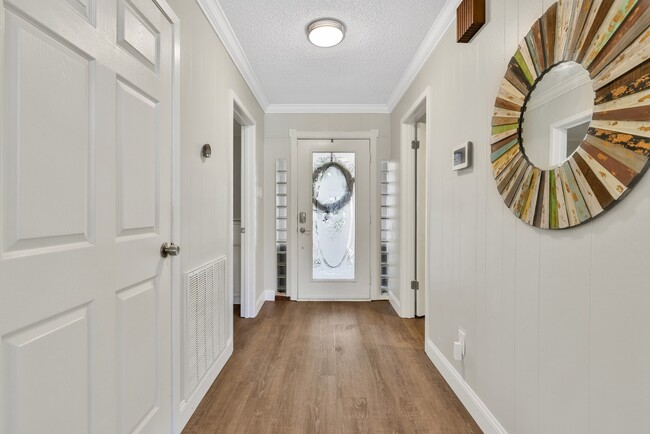 property at 148 S Oak Bluff St