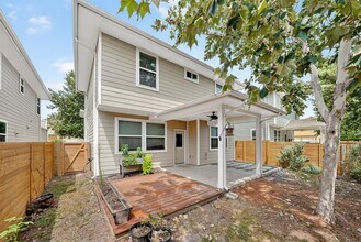7403 Brynner St in Austin, TX - Building Photo - Building Photo