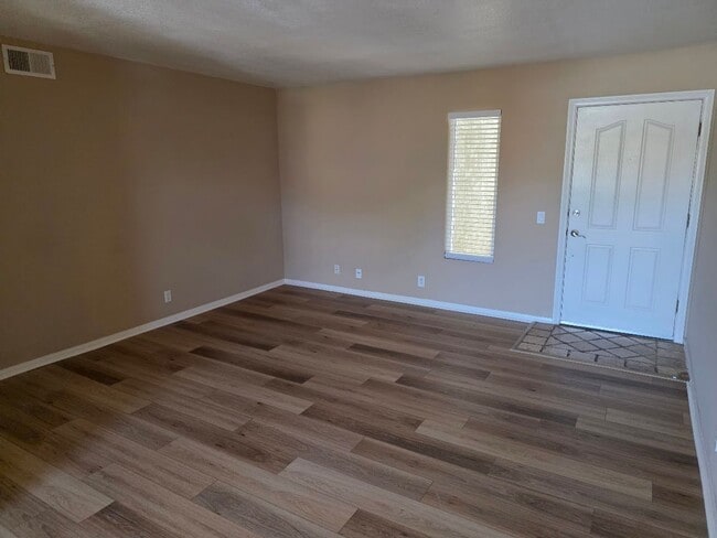 510 Calle Montecito in Oceanside, CA - Building Photo - Building Photo