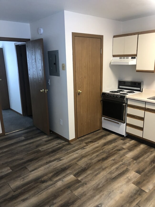 property at 1203 34th St Cir S