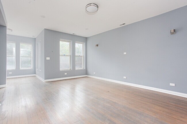 5132 S Greenwood Ave in Chicago, IL - Building Photo - Building Photo