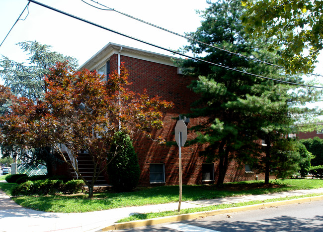 808-810 Pearl St in Elizabeth, NJ - Building Photo - Building Photo