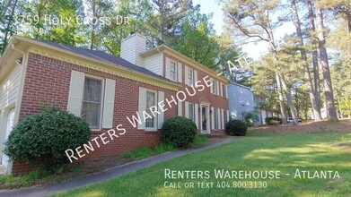 3759 Holy Cross Dr in Decatur, GA - Building Photo - Building Photo