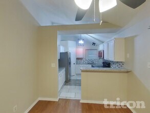 1424 Savannah St, Unit 1736-07 in Mesquite, TX - Building Photo - Building Photo