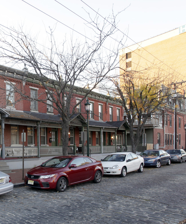 401-407 S 7th St in Camden, NJ - Building Photo - Building Photo