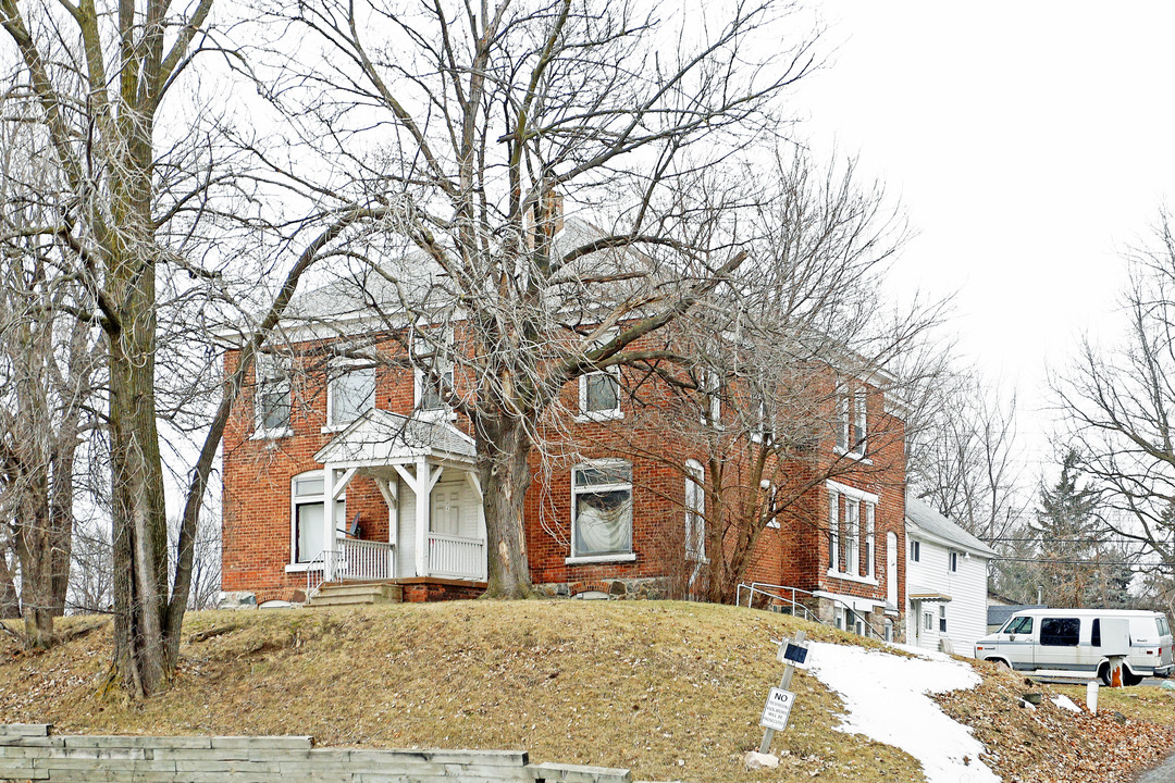 645 Auburn Ave in Pontiac, MI - Foto de edificio