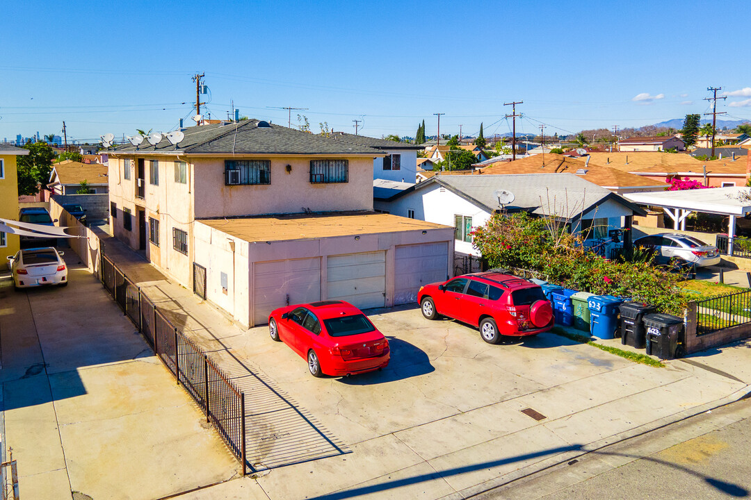 621 Leonard Ave in Los Angeles, CA - Building Photo