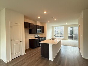 347 Summit Cir in Lombard, IL - Building Photo - Building Photo