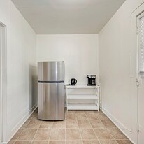 915 W 21st St in Austin, TX - Building Photo