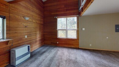 495 Sun Way in Fairbanks, AK - Building Photo - Building Photo