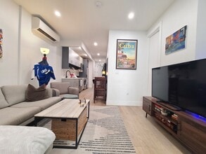 283 S 2nd St, Unit 1 in Brooklyn, NY - Building Photo - Building Photo