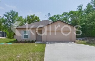 1924 W Roseboro Dr in Citrus Springs, FL - Building Photo