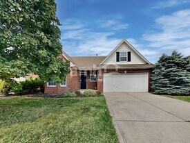 8426 Stark Dr in Indianapolis, IN - Building Photo