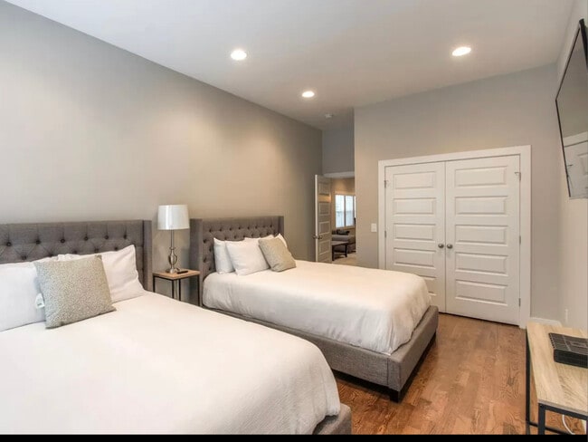 421 Moore Ave in Nashville, TN - Building Photo - Building Photo