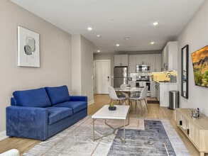 626 N Delaware Ave in Philadelphia, PA - Building Photo - Building Photo