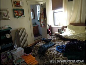 1412 Commonwealth Ave in Boston, MA - Building Photo - Building Photo