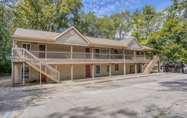 Chestnut Street Apartments
