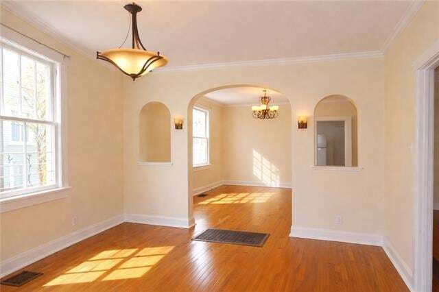 1825 Pine St in New Orleans, LA - Foto de edificio - Building Photo