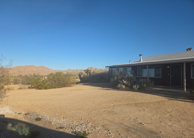 61381 Alta Mura Dr in Joshua Tree, CA - Foto de edificio - Building Photo