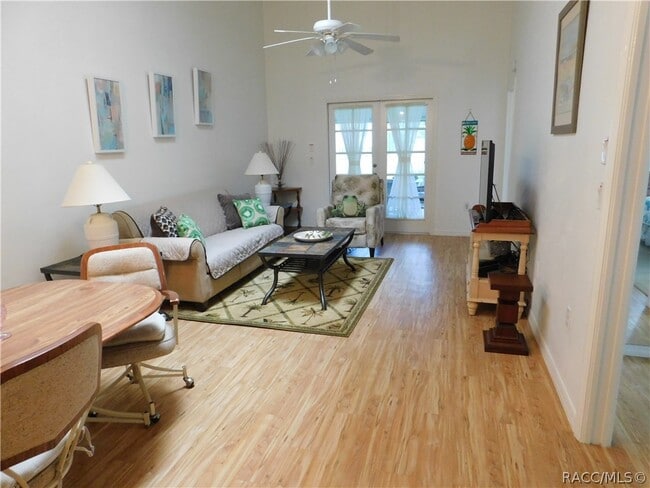 property at 741 E Hartford St