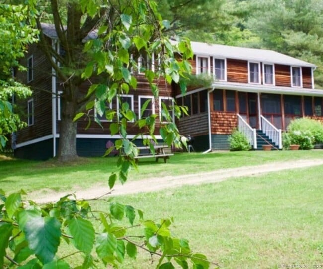 property at 308 Twin Lakes Rd