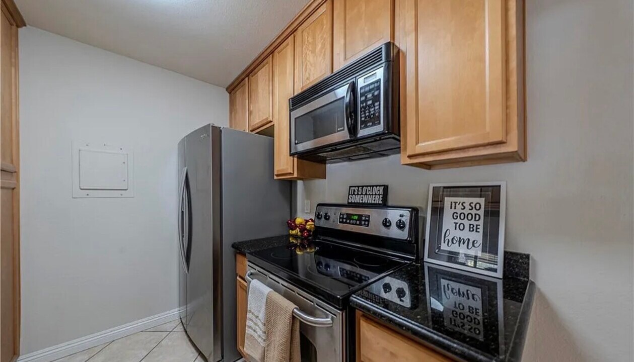 1345 Cabrillo Park Dr in Santa Ana, CA - Building Photo