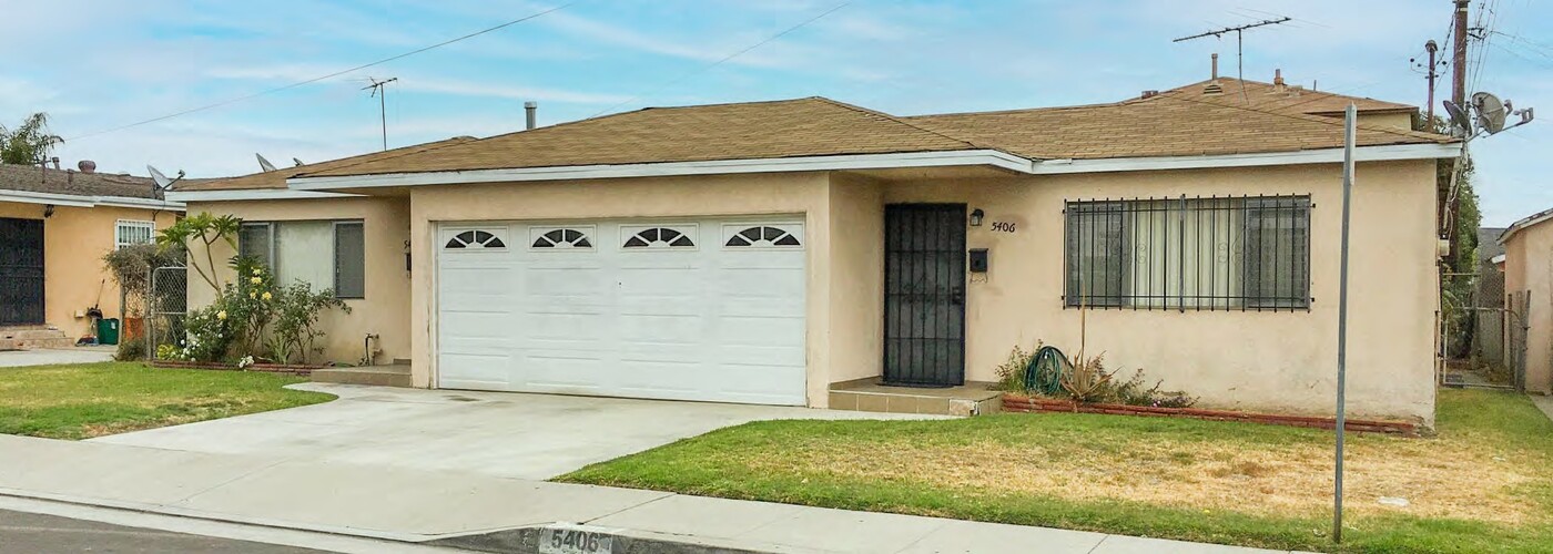 4300 E 54th St in Maywood, CA - Building Photo