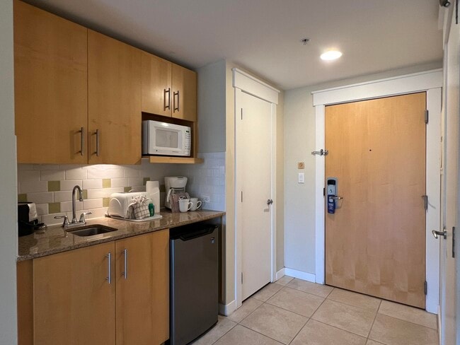 9800 Grand Sandestin Blvd in Miramar Beach, FL - Foto de edificio - Building Photo