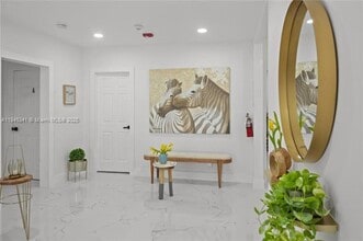 1310 SW 76th Ave in Miami, FL - Building Photo - Building Photo