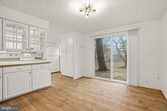 7727 Eagles Head Ct in Rockville, MD - Building Photo - Building Photo