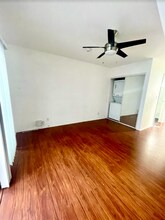 19 Ozone Ave in Los Angeles, CA - Building Photo - Building Photo
