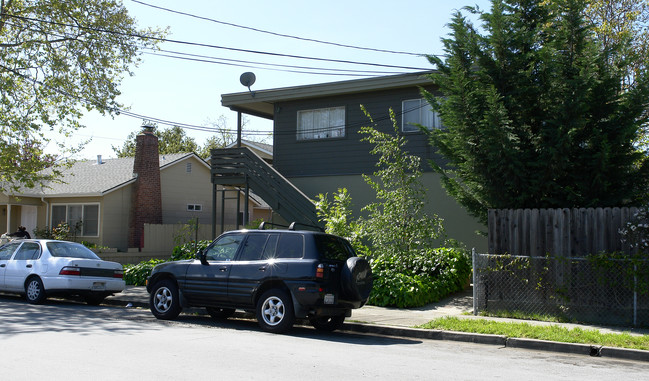 1024 Adams St in Redwood City, CA - Building Photo - Building Photo