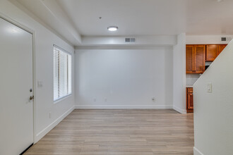Maryland Terrace Apartments in Glendale, AZ - Foto de edificio - Interior Photo